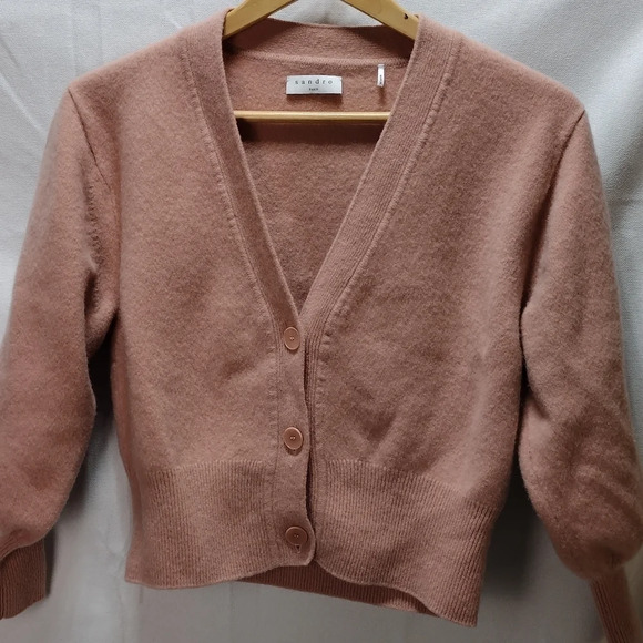SANDRO Paris Happy  Wool Cropped Cardigan Sweater Size 2 NWOT - Picture 2 of 12
